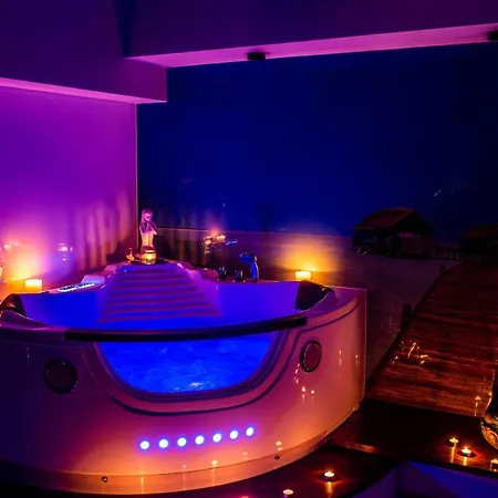 Zen Jacuzzi Krakau